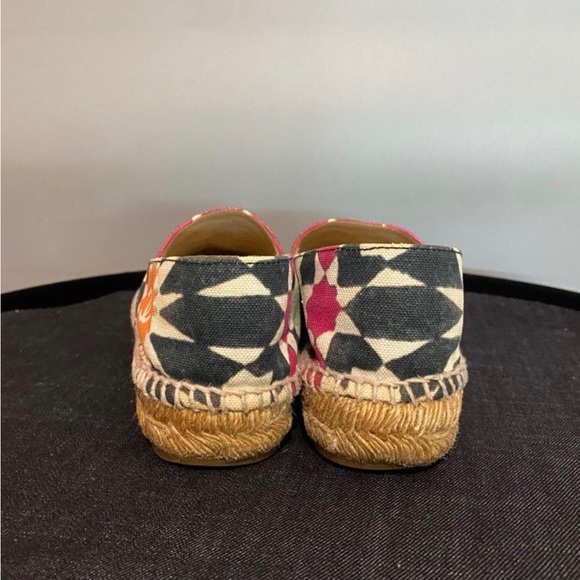 Chanel Espadrilles - Picture 3 of 7